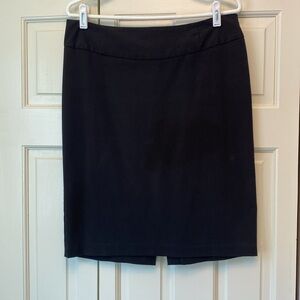 Black Knee-length Pencil Skirt - Business Casual